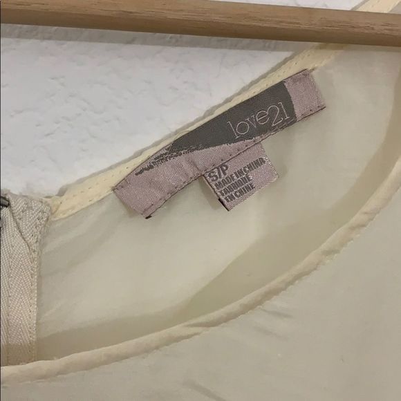 Forever21 silk blend nude/bronze/cream top-S - Picture 3 of 8